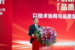 Elegant flower arrangement at a corporate conference emphasizing professionalism and beauty.